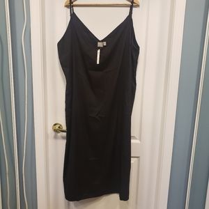 Black sheath dress 22